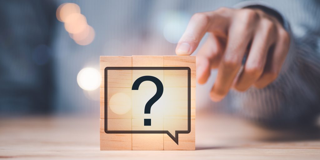 Foire aux Questions (FAQ) sur les congés personnels! Vecteezy Question Mark On Wooden Block Questioning Concepts Why 21738436 1024x512